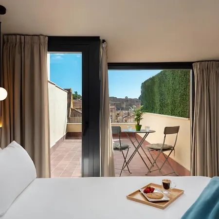 Coeo Pena Design Apartments *